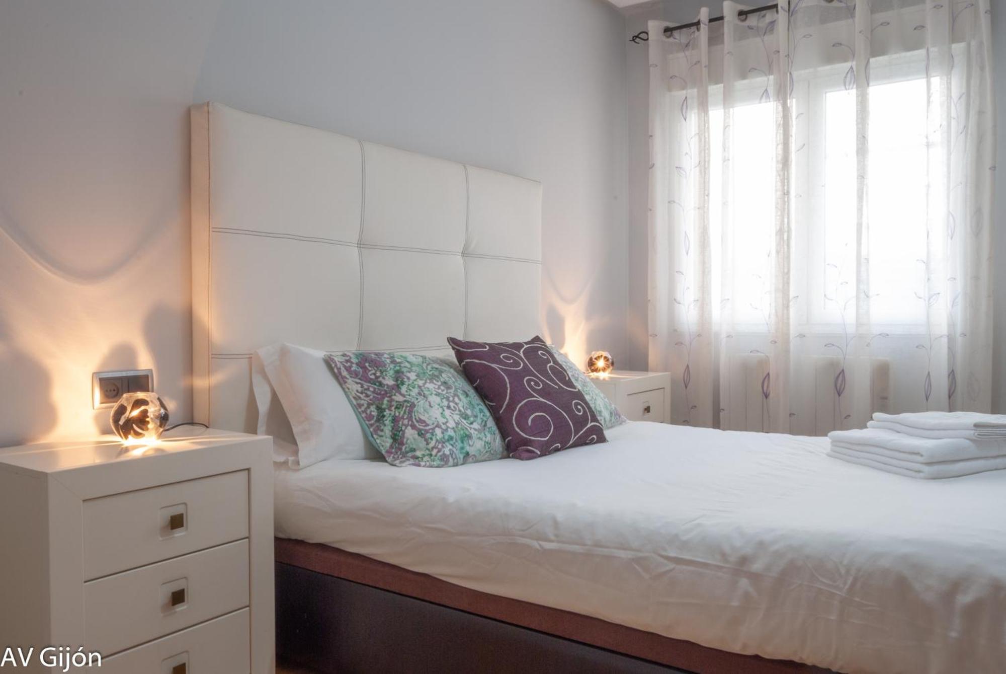 Av Premio Real 16 Apartment Gijon Ngoại thất bức ảnh